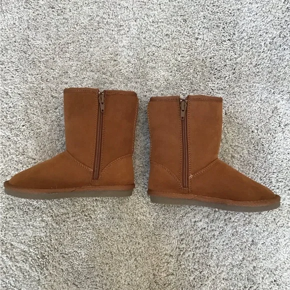 CANYON HARPER Kids’ Emerson Faux Shearling Boot | Size 11 🆕 - Picture 6 of 8